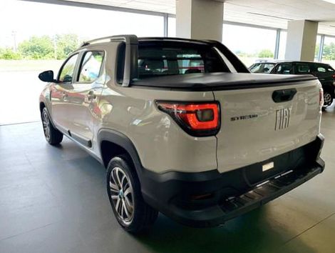 Fiat Strada Volcano 1.3 Flex 8V CD