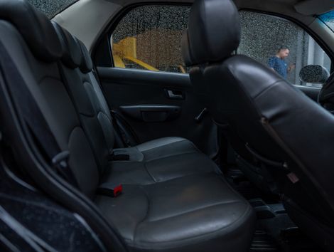 Fiat Siena EL 1.0 mpi Fire Flex 8V 4p