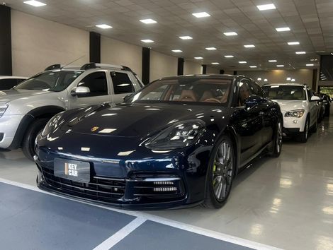 Porsche Panamera 4 2.9 (Híbrido)