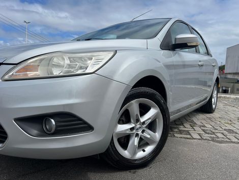 Ford Focus Sedan 2.0 16V/2.0 16V Flex 4p