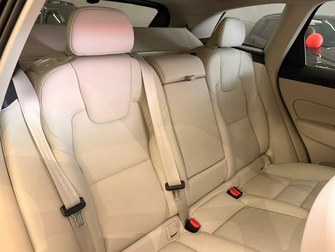 Volvo XC 60 T-8 Plus 2.0 AWD (Híbrido)