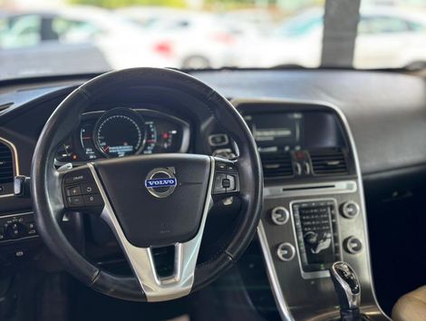 Volvo XC 60 2.0 T5  5p