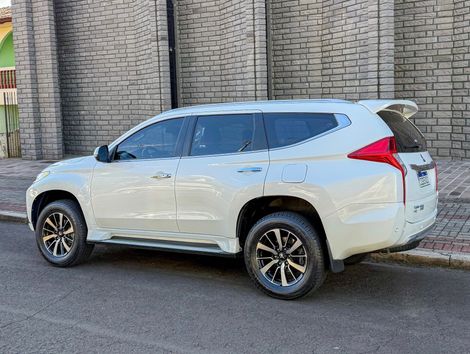 Mitsubishi Pajero Sport HPE 2.4 4x4 Diesel Aut.