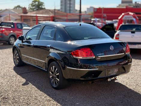 Fiat LINEA ESSENCE Dualogic 1.8 Flex 16V 4p