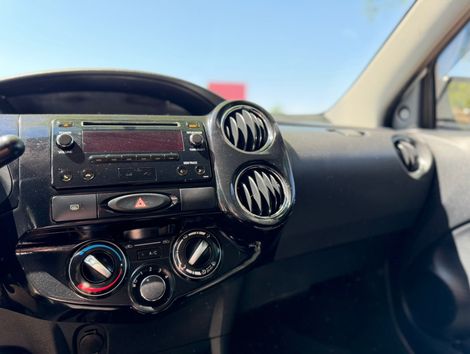 Toyota ETIOS XS 1.5 Flex 16V 5p Aut.