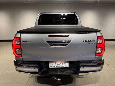 Toyota Hilux CD SRX 4x4 2.8 TDI 16V Diesel Aut.