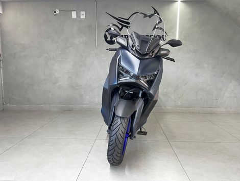 YAMAHA XMAX 250 CONNECTED 