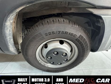 IVECO DAILY CHASSI 35-150 Longo 3.0 (Diesel)