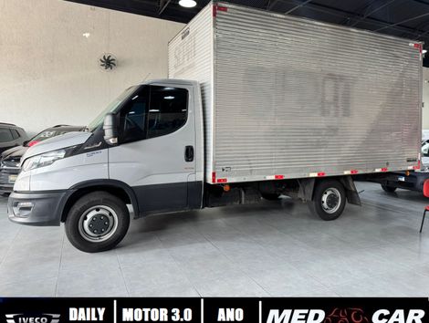 IVECO DAILY CHASSI 35-160 Longo 3.0 (Diesel)