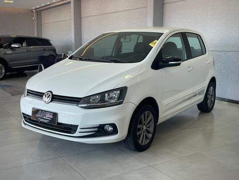 VolksWagen Fox Connect 1.6 Flex 8V 5p