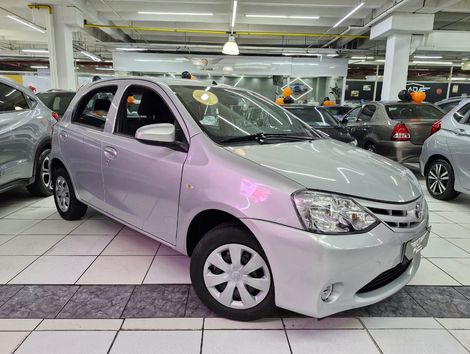 Toyota ETIOS X 1.3 Flex 16V 5p Mec.