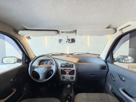 Fiat Siena Celebration 1.0 Fire Flex 8V 4p