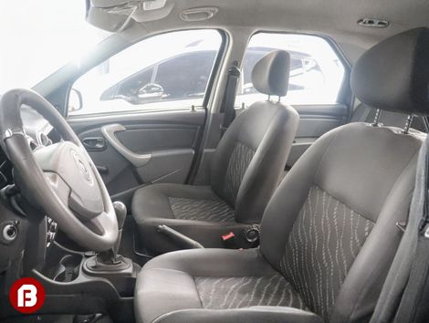 Renault LOGAN Authentique Hi-Flex 1.0 16V 4p