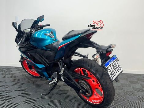 YAMAHA YZF R-3 321/ABS