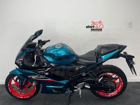 YAMAHA YZF R-3 321/ABS