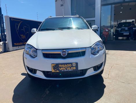 Fiat Strada Trekking 1.6 16V Flex CE