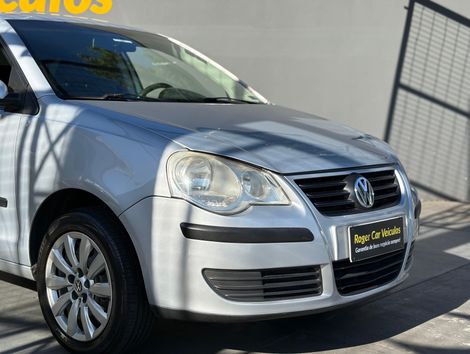 VolksWagen Polo Sedan 1.6 Mi Total Flex 8V 4p