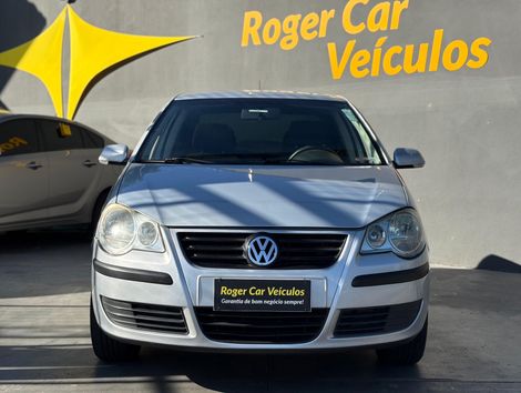 VolksWagen Polo Sedan 1.6 Mi Total Flex 8V 4p