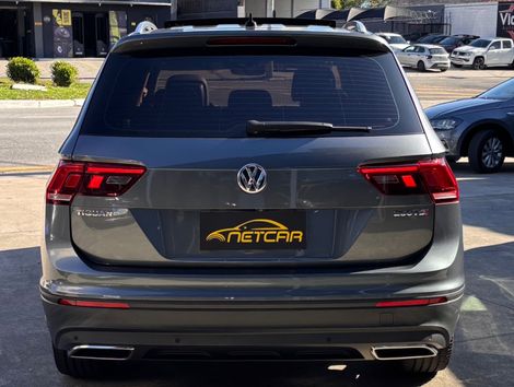 VolksWagen TIGUAN Allspac Comf 250 TSI 1.4 Flex