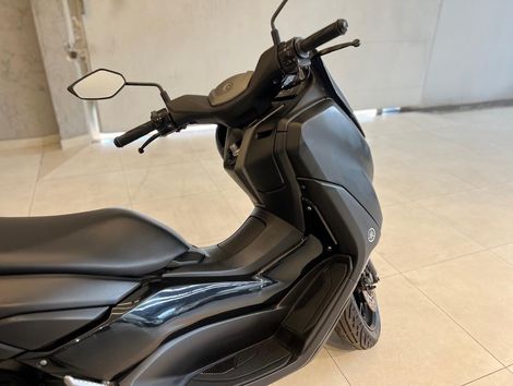 YAMAHA NMAX 160