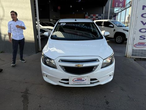 Chevrolet ONIX HATCH Joy 1.0 8V Flex 5p Mec.