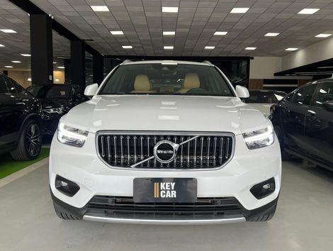 Volvo XC 40 T-5 INSCRIPTION 1.5 FWD (Híbrido)