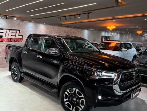 Toyota Hilux CD SRX 4x4 2.8 TDI 16V Diesel Aut.