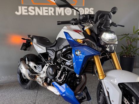 BMW F 900 R Sport Plus