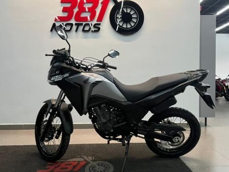 Honda XRE 300 SAHARA