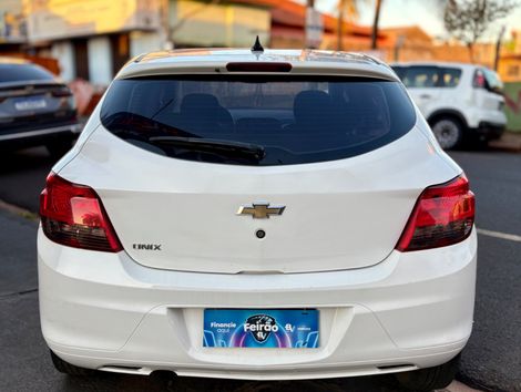 Chevrolet ONIX HATCH Joy 1.0 8V Flex 5p Mec.