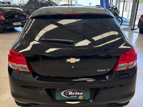 Chevrolet ONIX HATCH LT 1.0 8V FlexPower 5p Mec.