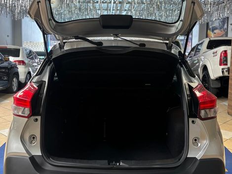 Nissan KICKS SV 1.6 16V FlexStar 5p Aut.