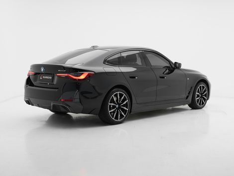 BMW i4 e-Drive 35 M Sport (Elétrico)