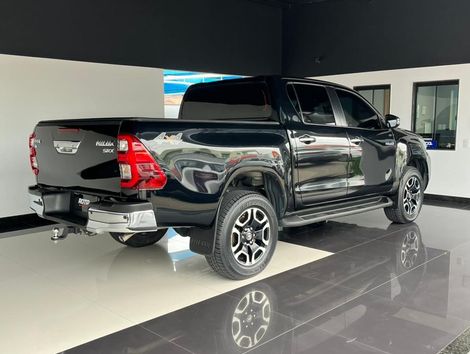 Toyota Hilux CD SRX 4x4 2.8 TDI 16V Diesel Aut.