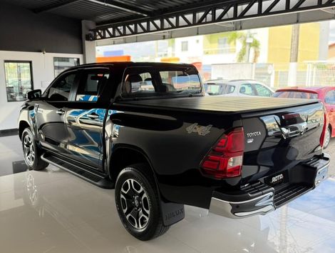 Toyota Hilux CD SRV 4x4 2.8 TDI Diesel Aut.