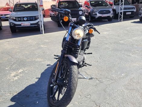 Harley XL 883N IRON
