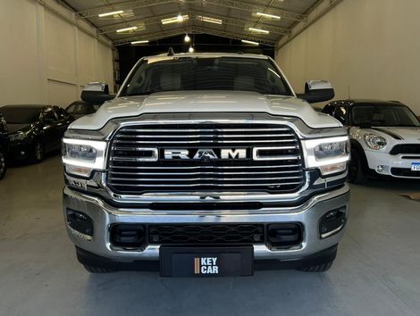 RAM 3500 LARAMIE 6.7 TB CD 4x4 Diesel