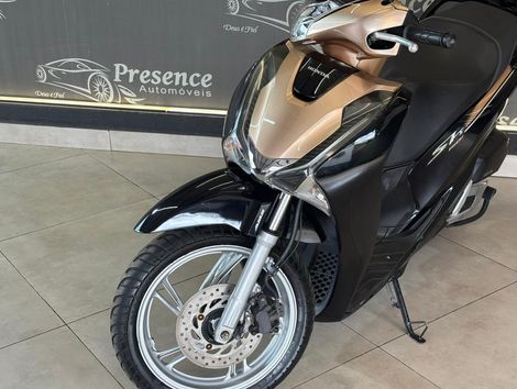 HONDA SH 150i/DLX