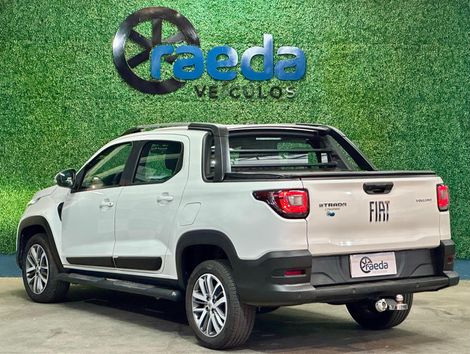 Fiat Strada Volcano 1.3 Flex 8V CD