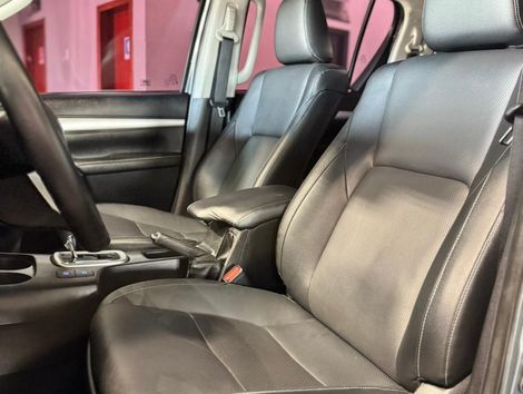 Toyota Hilux CD SRX 4x4 2.8 TDI 16V Diesel Aut.