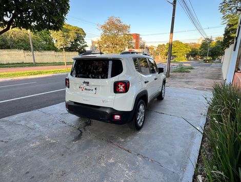 Jeep Renegade Sport 1.8 4x2 Flex 16V Aut.