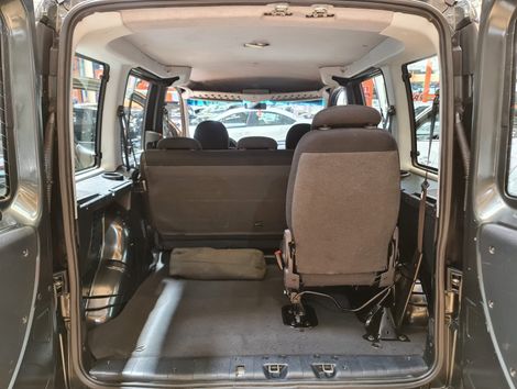 Fiat Doblo ESSENCE 1.8 Flex 16V 5p