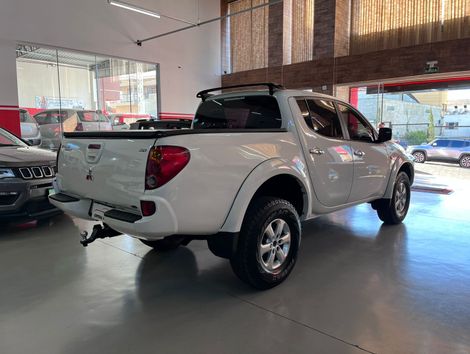 Mitsubishi L200 Triton HPE 3.2 CD TB Int.Diesel Aut