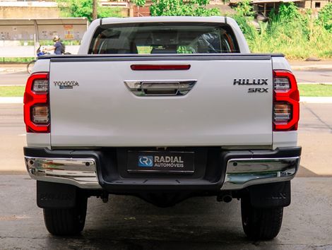 Toyota Hilux CD SRX 4x4 2.8 TDI 16V Diesel Aut.