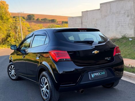 Chevrolet ONIX HATCH LT 1.0 8V FlexPower 5p Mec.