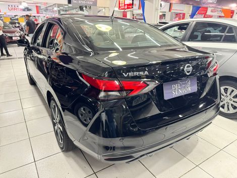 Nissan VERSA Advance 1.6 16V Flex Aut.