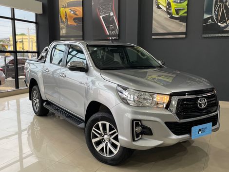 Toyota Hilux CD SRV 4x4 2.8 TDI Diesel Aut.