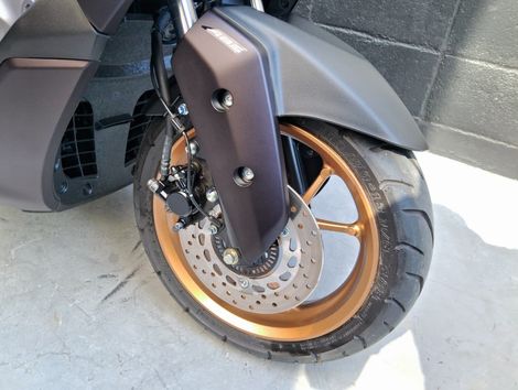 YAMAHA NMAX Connected 160 ABS
