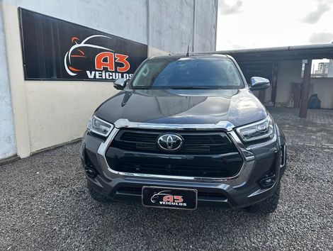 Toyota Hilux CD SRX Plus 4x4 2.8 TDI Die. Aut.