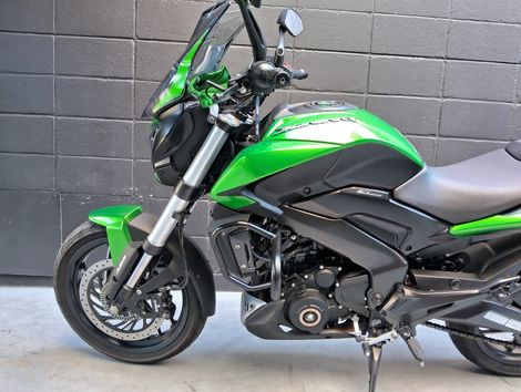 BAJAJ DOMINAR 400 